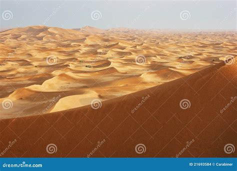 Sand Dunes of the Arabian Desert Stock Photo - Image of sahara, africa: 21693584