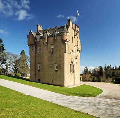 Scottish Borders Castles - Historic Castles in the Area