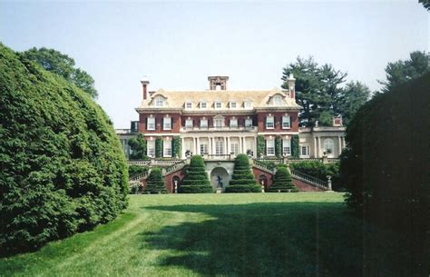 FALL DOG FESTIVAL AT OLD WESTBURY GARDENS IN OLD WESTBURY, NY