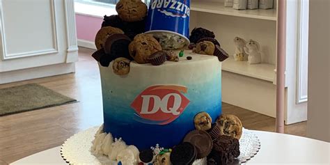 This Dairy Queen-Themed Cake Is Covered With Blizzard Mix-Ins