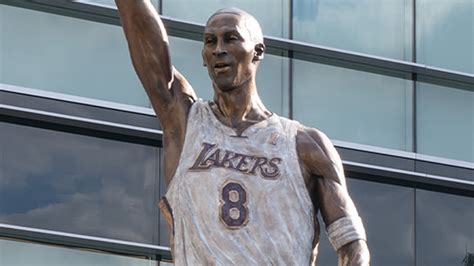 Lakers Respond After Spelling Errors Discovered On Kobe Bryant Statue