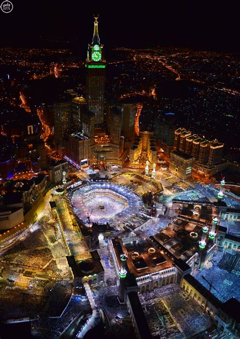 10 Amazing Aerial Photos from Makkah Taken During the 27th Night of ...