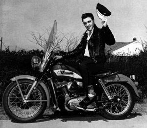 January 2 – Events – Today in Elvis Presley History – Elvis Presley