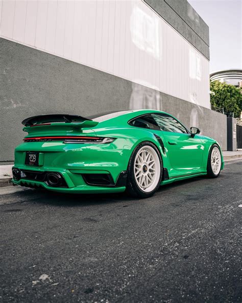 Green-Wrapped Porsche 911 Turbo S Has Perfect Two-Face Vibes Due to ...