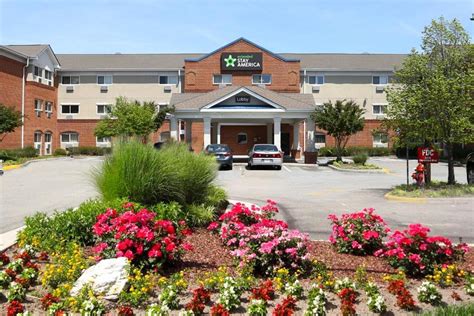 Pet Friendly Hotels in Norfolk VA | TripsWithPets