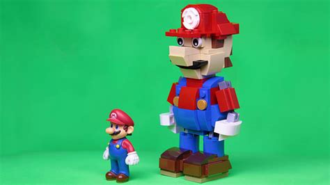 Build your own LEGO Mario [Instructions] - The Brothers Brick | The ...