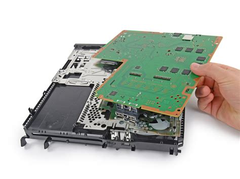 PlayStation 4 Teardown available on iFixit.com - blog.Daniel-Klose.comblog.Daniel-Klose.com