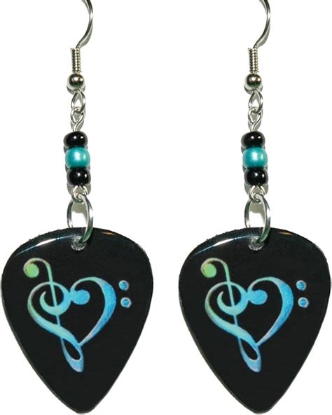 Share 149+ billie eilish earrings latest - seven.edu.vn
