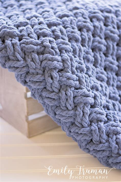 Strickmuster für Bernat Blanket Extra Yarn - Mike Natur