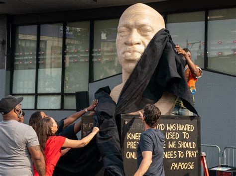 SEE: 11-Foot George Floyd Statue Unveiled In Brooklyn | Prospect ...