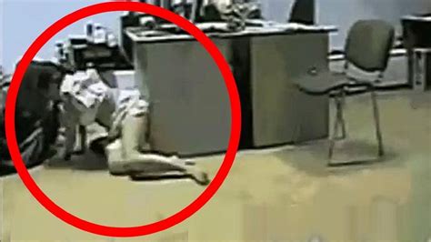 10 WEIRD THINGS CAUGHT ON SECURITY CAMERAS & CCTV - YouTube