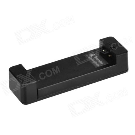 Universal Cell Phone Lithium Battery Charger - Free Shipping - DealExtreme