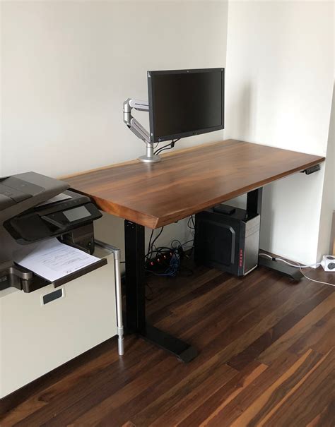 Stand up desk with solid wood desktop in Hong Kong