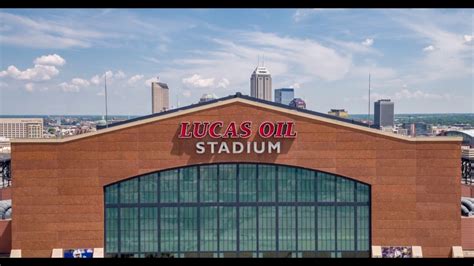 Lucas Oil Stadium Tours & Stadium Info - YouTube