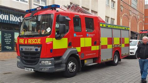 Lancashire fire a rescue service training exercise in Blackpool Town centre - YouTube