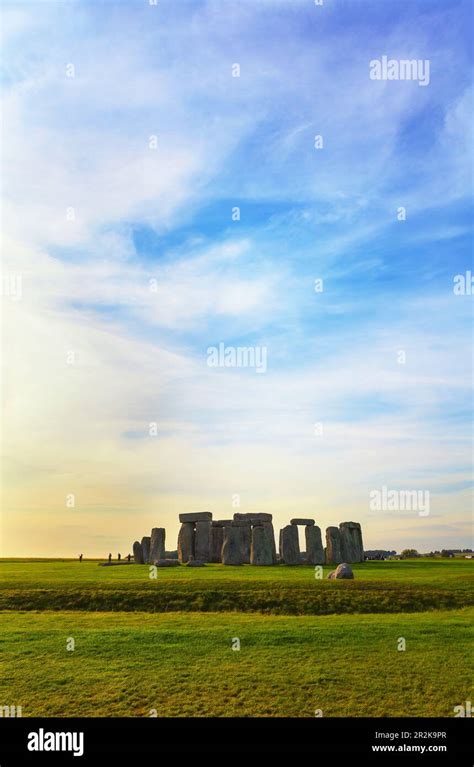 Stonehenge, Wiltshire, England, UK Stock Photo - Alamy