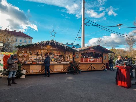 Christmas Market in Graz - The Loveliest Time Of The Year - The Elegant ...