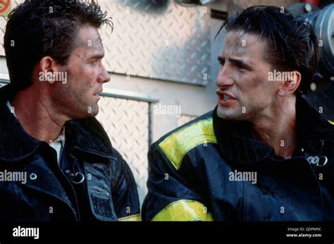 Kurt russell backdraft hi-res stock photography and images - Alamy