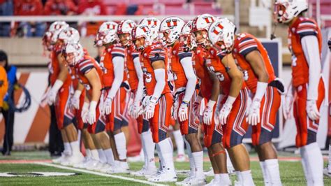 Mora and Ramsay: Our Top 5 Utah Football Uniforms of 2018 - The Daily ...