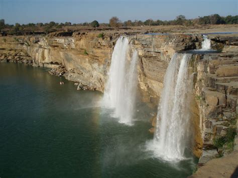 Chitrakoot Falls - India Travel Forum | IndiaMike.com