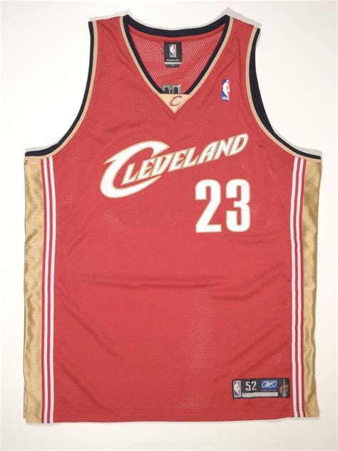 LeBron James Signed Cavaliers Authentic Reebok Rookie Jersey (UDA COA ...