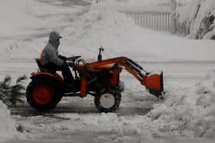 My first snow in my first tractor | OrangeTractorTalks - Everything Kubota