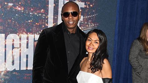 Dave Chappelle’s Wife Elaine: Everything To Know About His Marriage – Hollywood Life