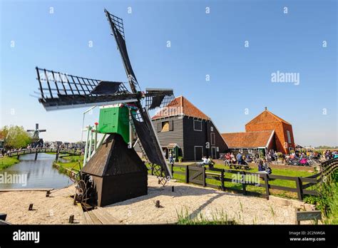 Traditional Dutch village houses in Zaanse Schans, Netherlands Stock Photo - Alamy