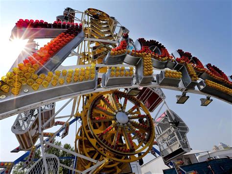 Iconic midway ride the 'Zipper' retiring after 50 years | Calgary Herald