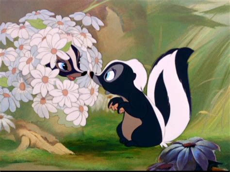 *MISS SKUNK & FLOWER ~ Bambi, 1942 Disney Pixar, Walt Disney, Cartoon Disney, Bambi Disney ...