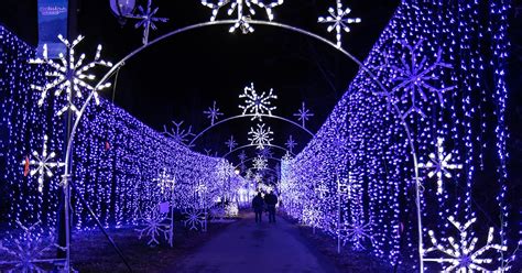 Pigeon Forge Winterfest 2024-2025 | Holiday Lights, Events & Shows