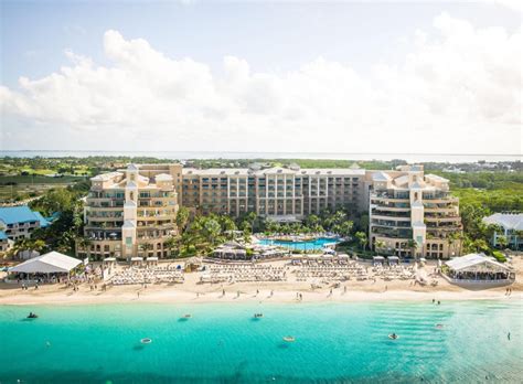 The Ritz-Carlton, Grand Cayman Resort – Seven Mile Beach, Cayman Islands 🇰🇾 – TRAVOH