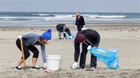 International Coastal Cleanup Day 2022: Date, Importance and all you ...