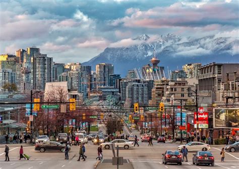 Essential Travel Guide to Vancouver British Columbia - Savored Journeys