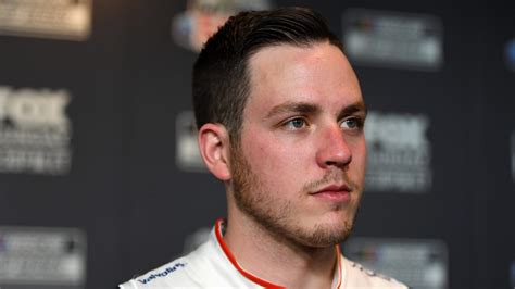 NASCAR: Alex Bowman, Hendrick Motorsports agree to 1-year extension