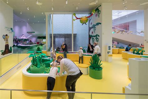 Immersive LEGO Experience at the LEGO House [Denmark]