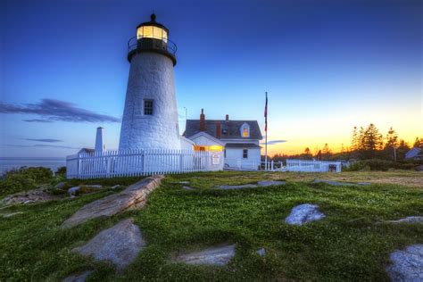 Lighthouse Maine (HDR) | Maine lighthouses, Beautiful lighthouse ...