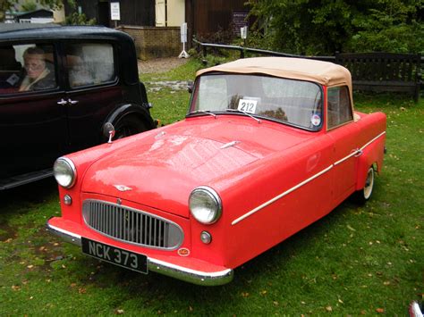 Bond Minicar Mark F 3-wheeler | Small Cars Club