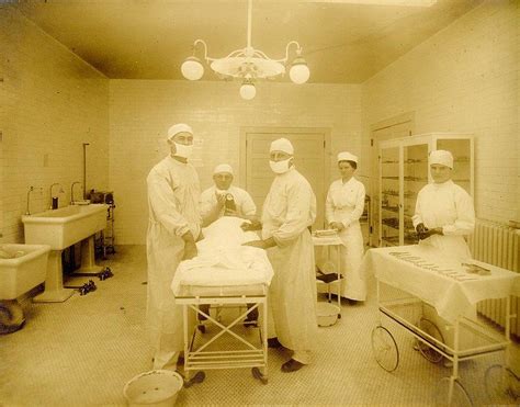 5962 Operating room Unk Location 1920's | Medical photography, Vintage ...