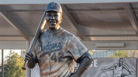 What stolen Jackie Robinson statue tells us about his legacy