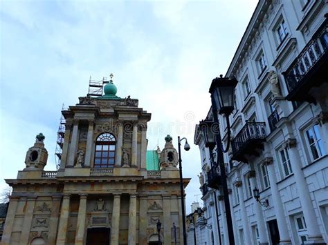 Architecture in the Old Town of Warsaw Editorial Photo - Image of ...