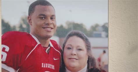 Video: Preview of ESPN feature on 'mama's boy' Dak Prescott for Mother ...