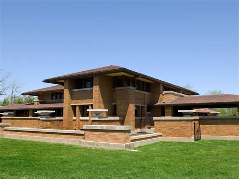 Roots of Style: Prairie Architecture Ushers In Modern Design