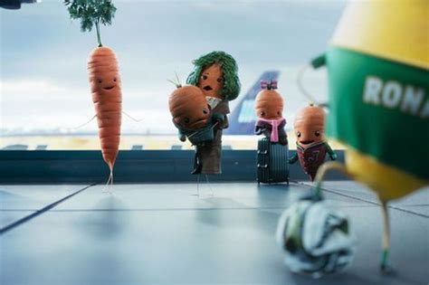 Aldi teases 2022 Christmas advert as Kevin the Carrot recreates iconic ...