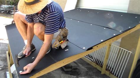 Roofing - Installing Tarpaper Felt - The Basics - Dry in of Mockup - YouTube