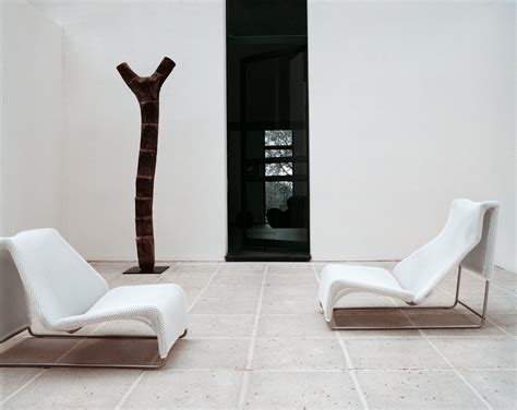 2 White lounge chairs | Interior Design Ideas