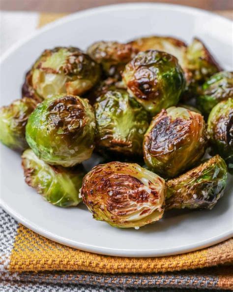 How to Cook Brussel Sprouts in the Oven