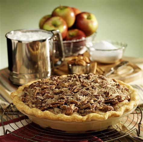 Apple Pecan Pie recipe | Eat Smarter USA