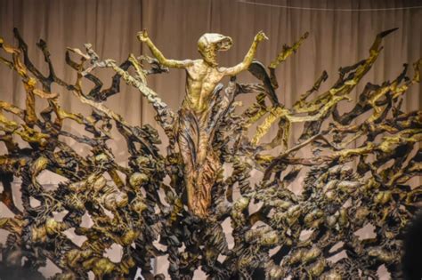 Fazzini’s The Resurrection – The Vatican’s creepy sculpture behind the pope – Public Delivery ...