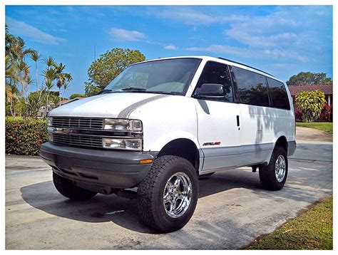 My 2000 AWD 8" Lift from South Florida - Chevy & GMC Vans